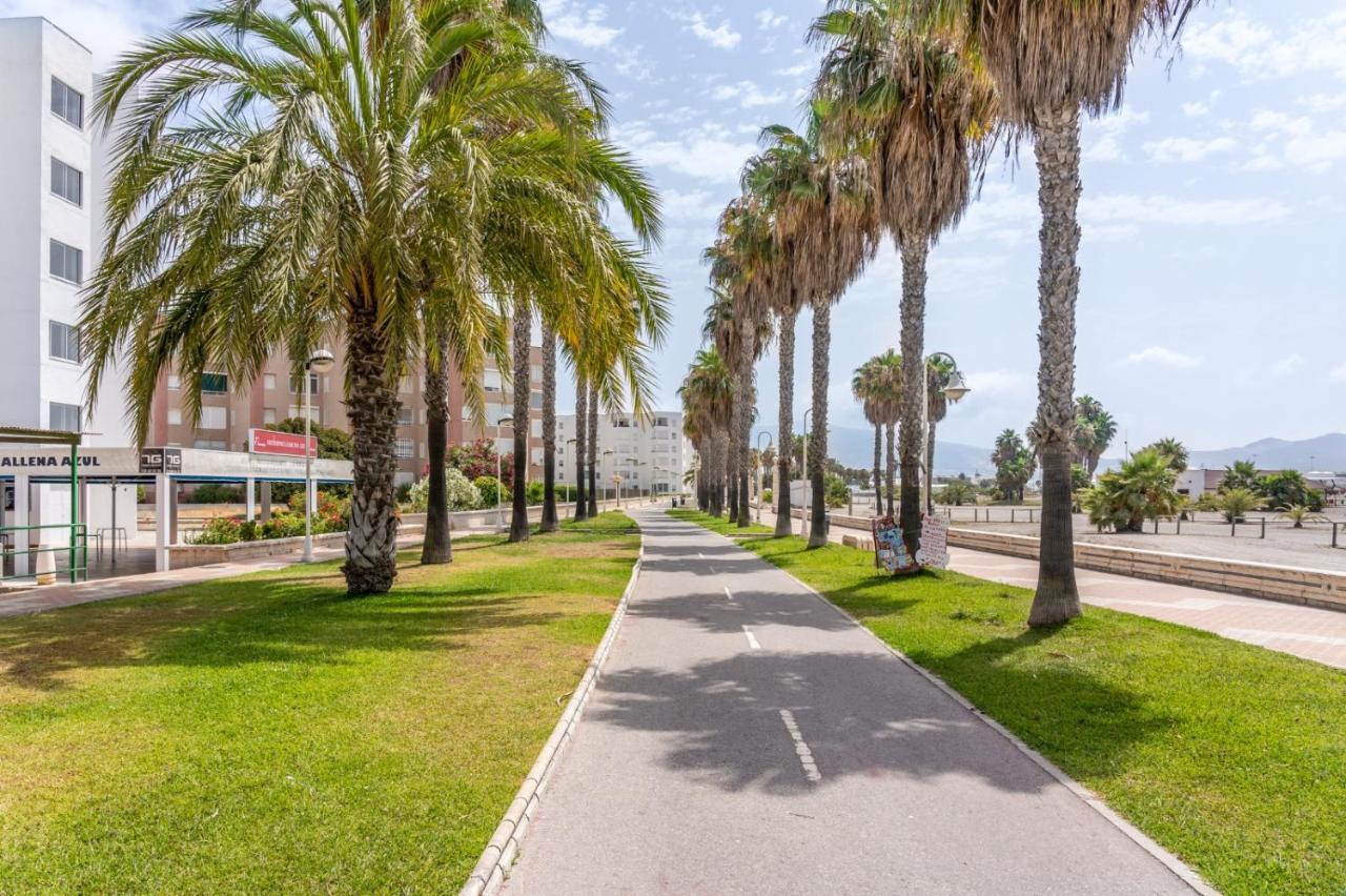 Lujo Frente Al Mar. Luxury On The Beachfront. Motril Buitenkant foto