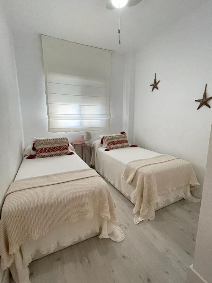 Lujo Frente Al Mar. Luxury On The Beachfront. Motril Buitenkant foto